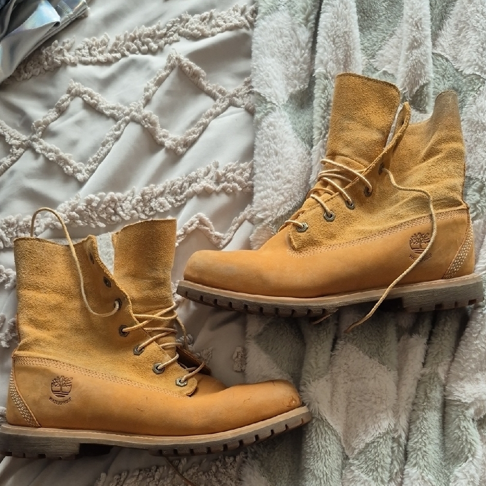 🚨MUST GO!🚨 Timberland Tan Leather Boots